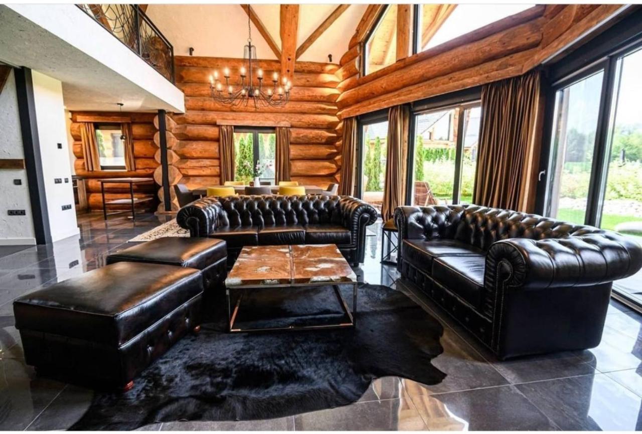 Alpina Luxury Chalets サパレヴァ・バニャ エクステリア 写真