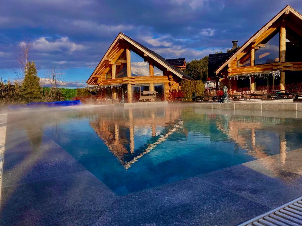 Alpina Luxury Chalets サパレヴァ・バニャ エクステリア 写真